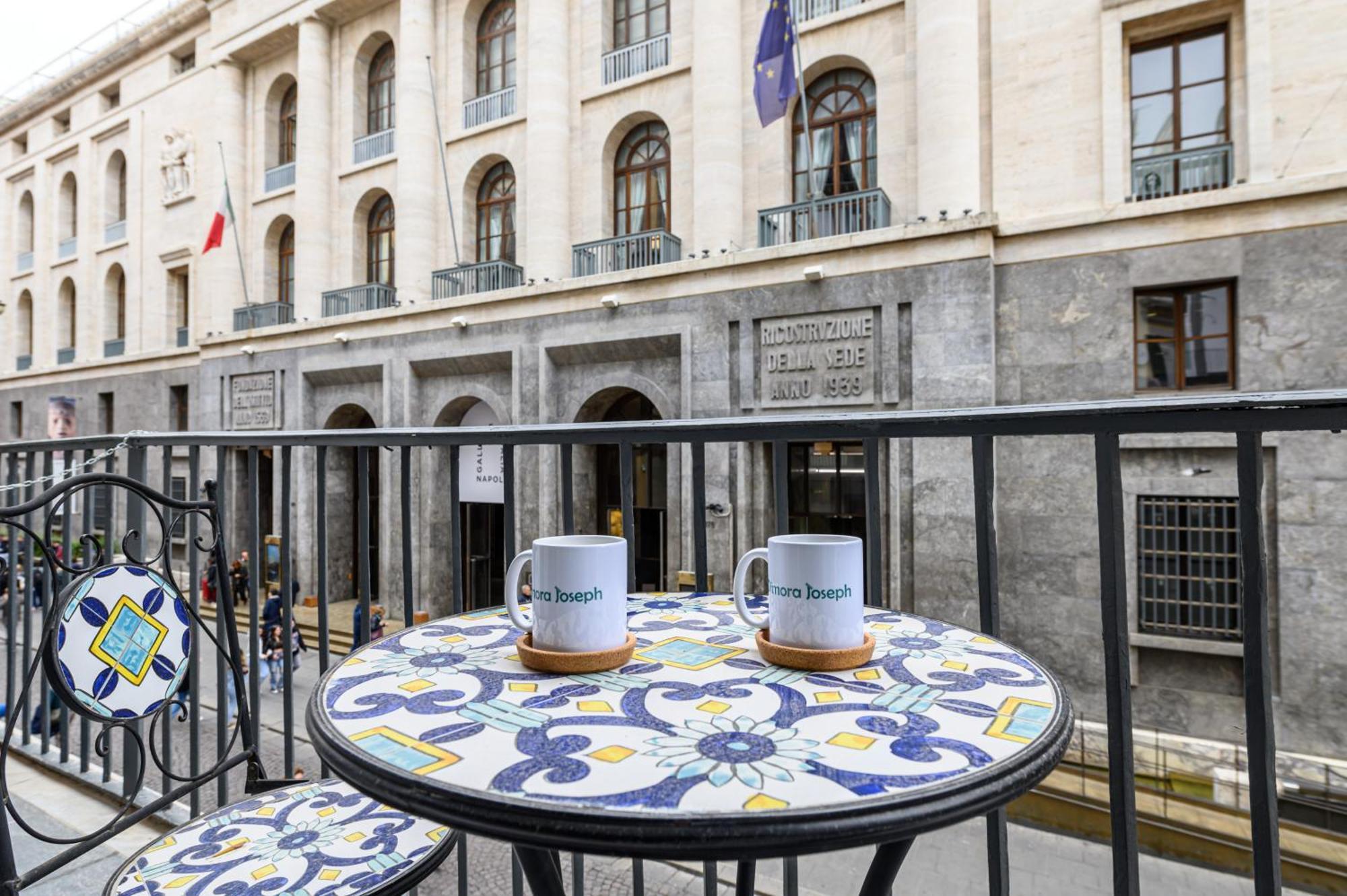 Dimora Joseph Via Toledo Hotel Napoli Bagian luar foto