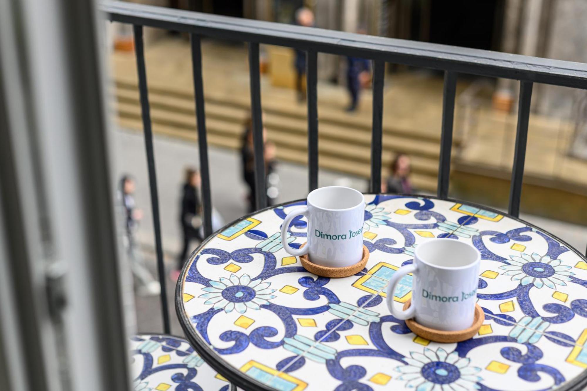 Dimora Joseph Via Toledo Hotel Napoli Bagian luar foto