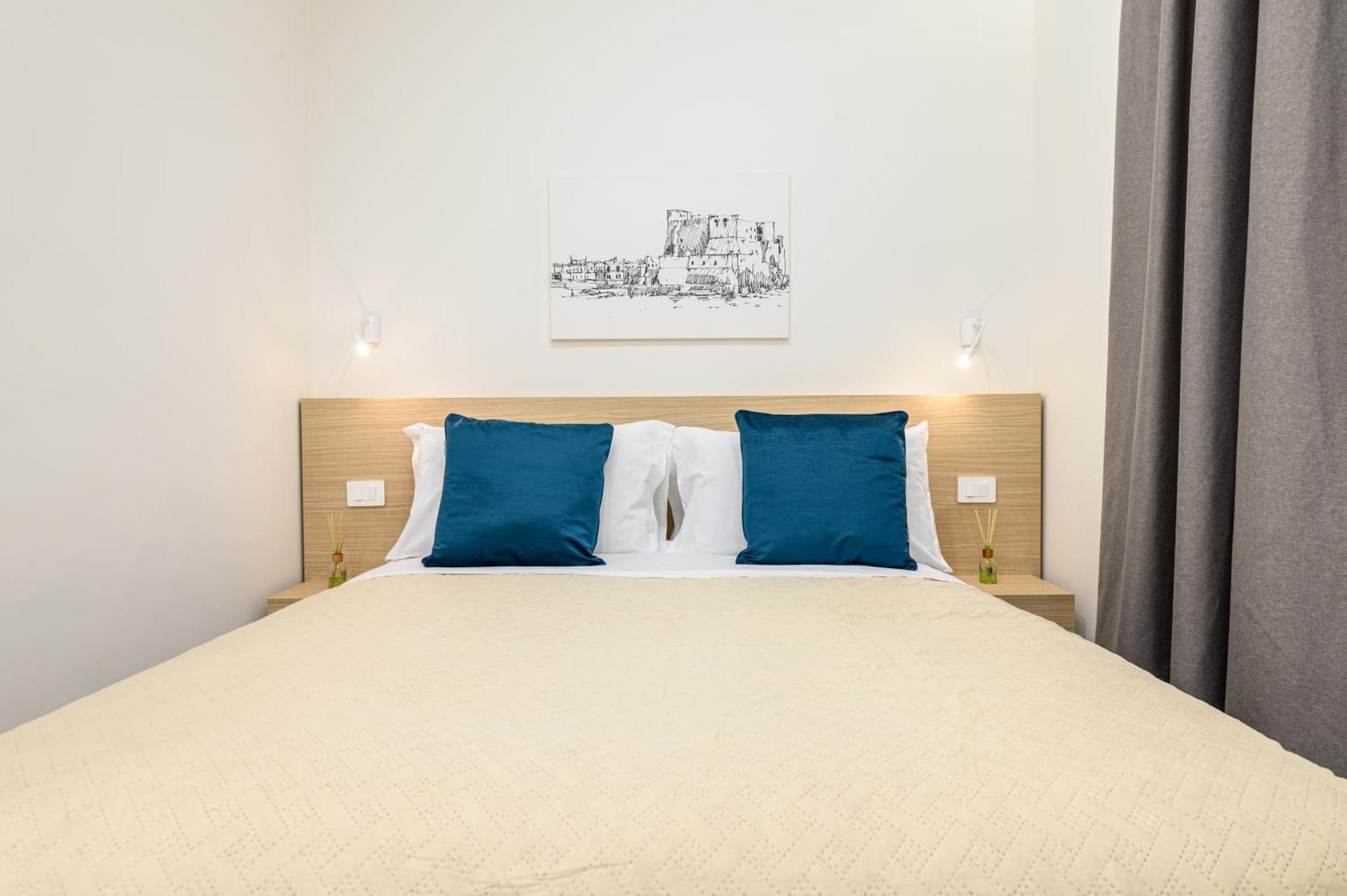 Dimora Joseph Via Toledo Hotel Napoli Bagian luar foto